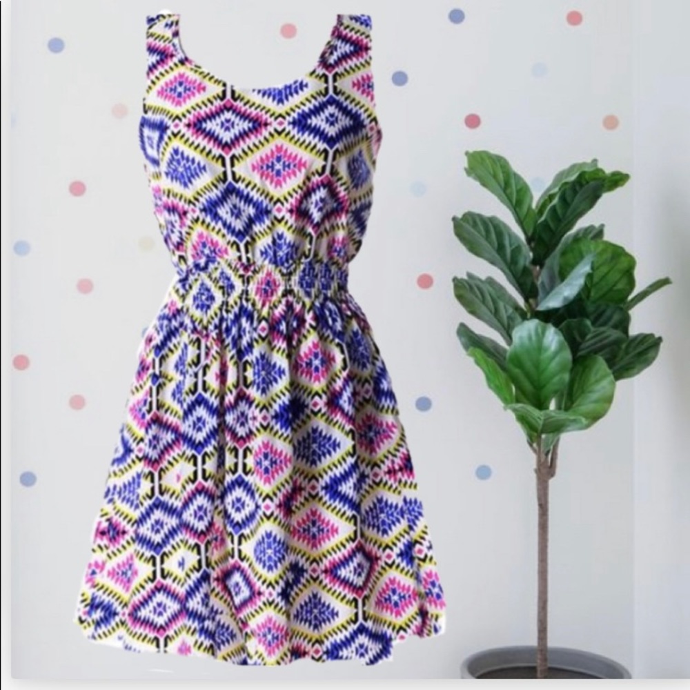 📍BOGO📍 FLIRTY SUMMER CHIFFON BEACH DRESS COVERUP - Picture 4 of 9